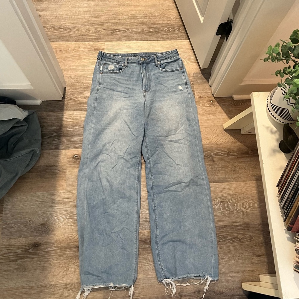 American eagle super high rise baggy jeans